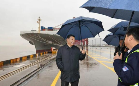 九年流金岁月，总书记再塑党的形象的伟大工程！